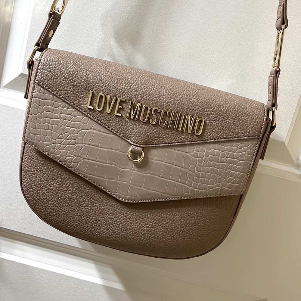 LOVE MOSCHINO Blush Pink Beige Tan Pebbled Faux Leather CrossBody Bag Heart